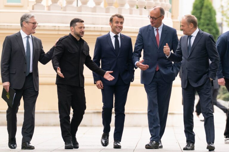 Donald Tusk mengatakan NATO sedang berantakan