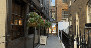 London Pub Food Tour: Is it Worth It?